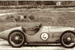 LR2-Sport-1929-old-race-cars-cycle-car